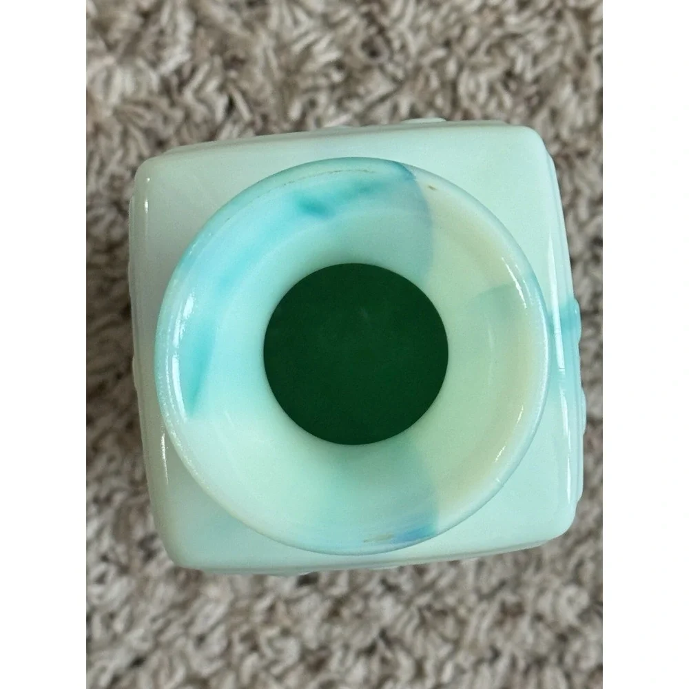 Vtg 1972 Jim Beam Liquor Decanter Jadeite Green Blue Milk Slag Glass‎ Stopper